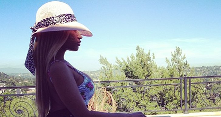 Nicki Minaj, Toplessbilder, Topless, instagram